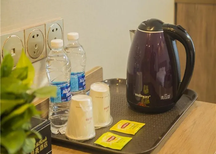 Shell Wuhu City Jinghu District Rehabilitation Road Hotel